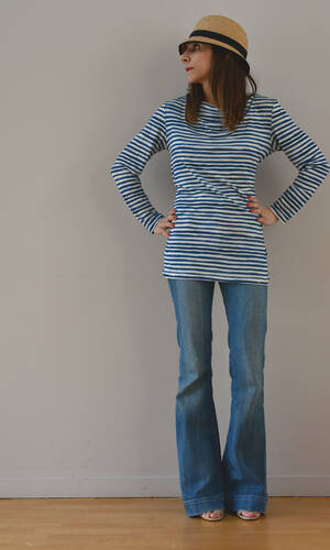 Maglia a righe blu-02