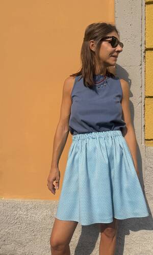 Blusa celeste azzurro polvere