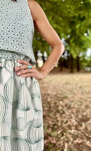 Blusa celeste lino salvia 