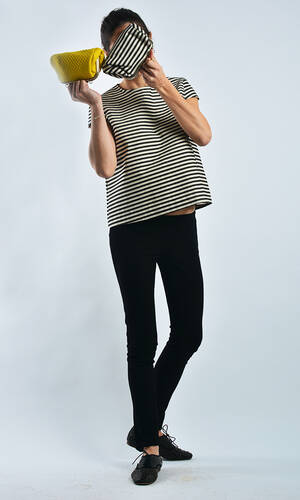 Top rigido a righe + pochette